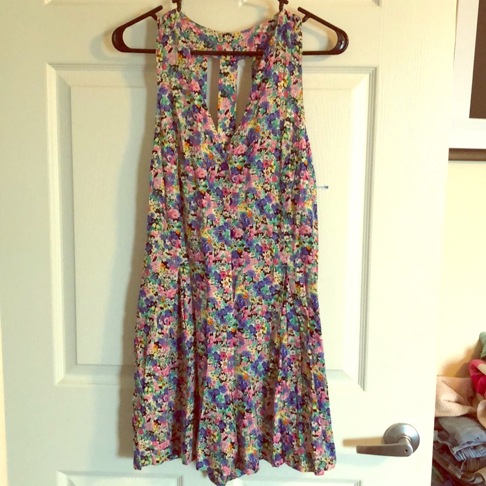 Circles and sand floral vintage romper